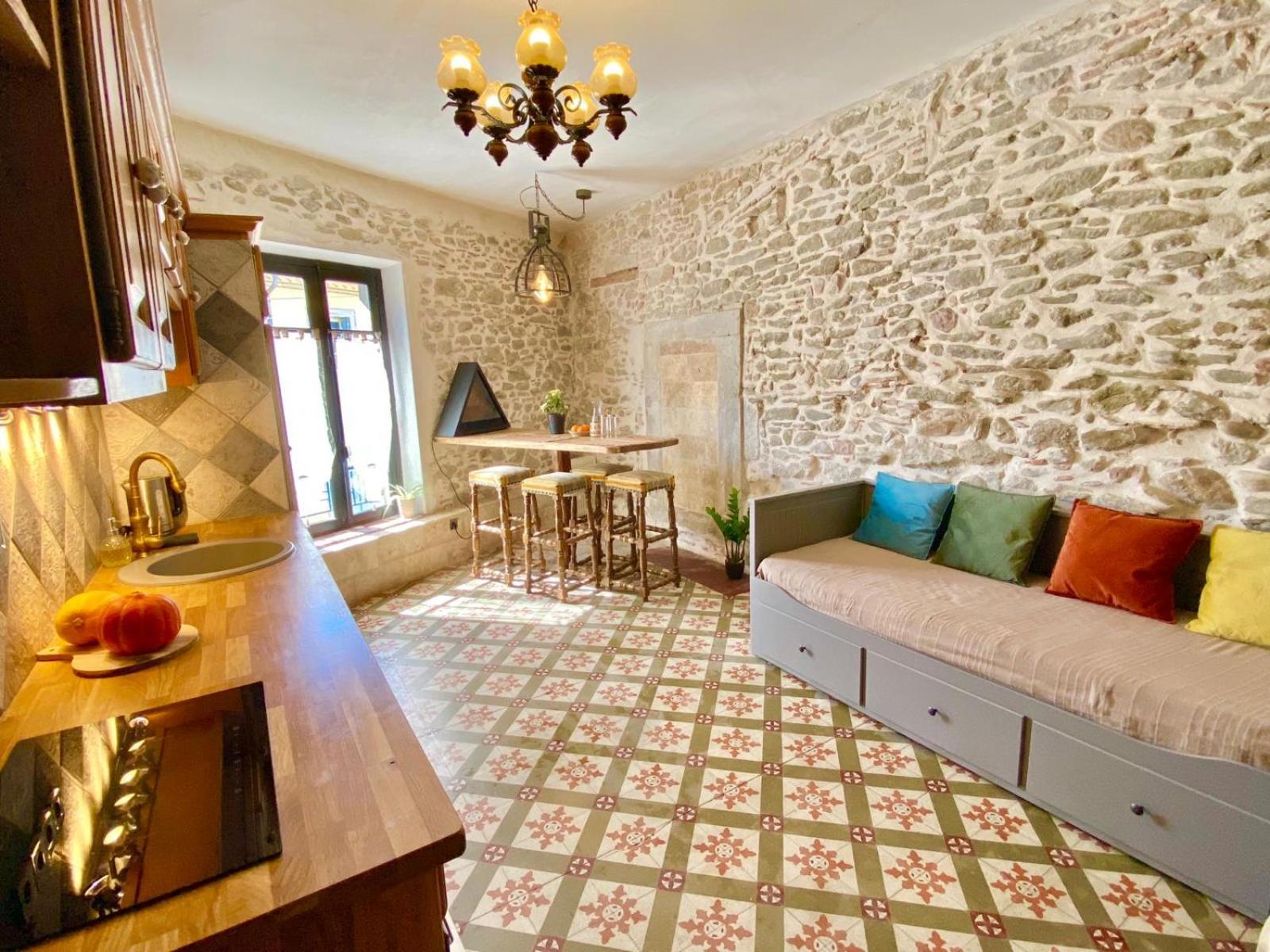 La Maison Des Templiers ~ Ostal Medieval ~ Logis Enchantes Каркассонн Екстер'єр фото