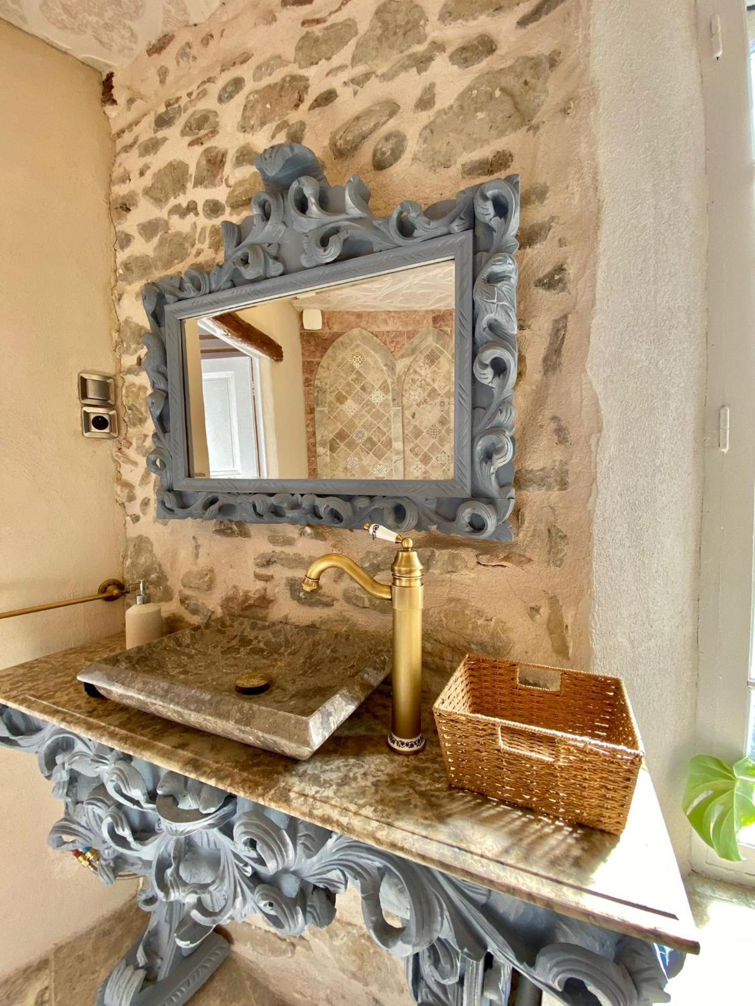 La Maison Des Templiers ~ Ostal Medieval ~ Logis Enchantes Каркассонн Екстер'єр фото